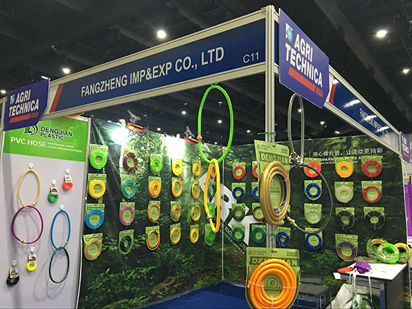 001展位照片.jpg 001展位照片.jpg